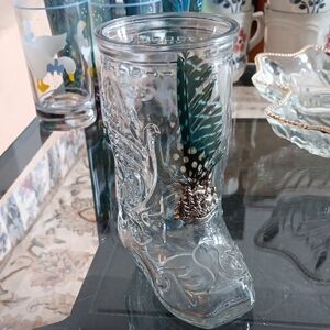 BOOT GLASS MUG WITH EMBELLISHMENTS